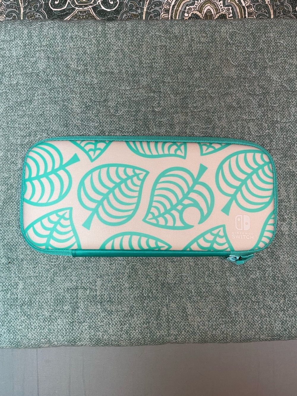 Nintendo Switch Animal Crossing: New Horizons Aloha Edition Carrying Case